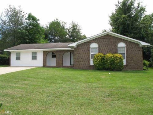 119 Scarborough Rd, Lithonia, GA 31028-1334
