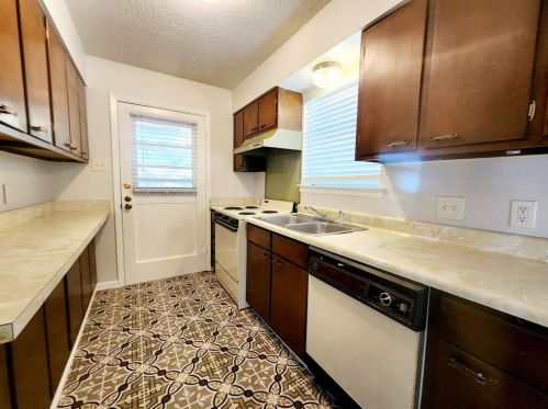 3123 Rufe Snow Dr, Fort Worth TX  76118-6218 exterior