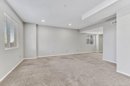 5647 Winnipeg St, Denver CO  80015-6767 exterior