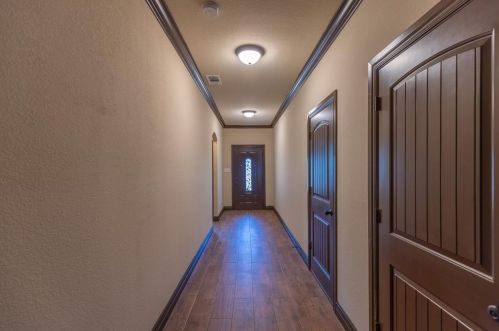 1006 15th St, Fort Worth TX  76164-8709 exterior