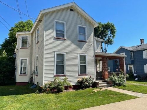 1340 Otter St, Franklin, PA 16323-1531