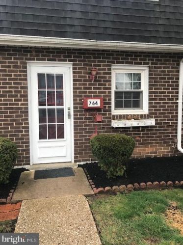 764 Hardwick Pl, York, PA 17404-1966