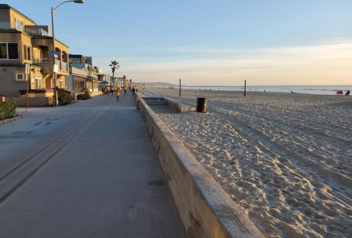 710 Verona Ct, San Diego, CA 92109-6925