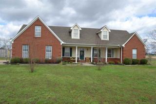 60 Sterling Farm Dr, Crosstown, TN 38004-7648
