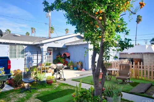 836 Zeyn St, Anaheim CA  92805-1841 exterior