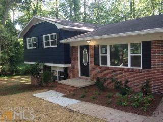 655 Rivermont Rd, Athens, GA 30606-2323