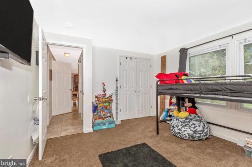 47 Pheasant Ridge Rd, Hanover PA  17331-9470 exterior