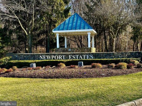 16025 Hayes Ln, Woodbridge, VA 22191-4540
