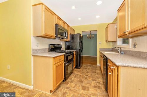 13216 Dauphine St, Silver Spring MD 20906-5211 exterior