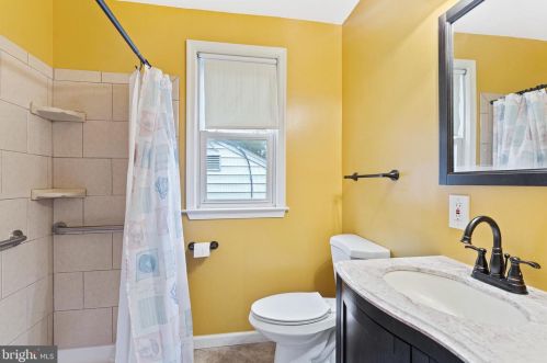 1809 Florin St, Silver Spring MD 20902-3838 exterior