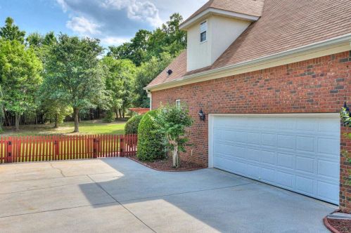 203 Avrett Ln, Evans GA 30809-6674 exterior