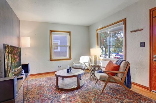 2856 Bannock St, Englewood, CO 80110-1517