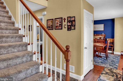 70 Pne Crk Dr, Carlisle PA  17013-9675 exterior