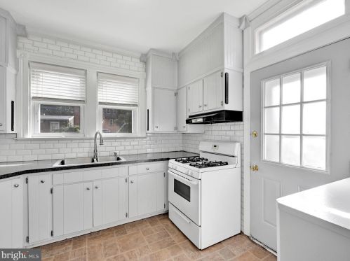 406 Ross St, Lancaster PA  17602-1944 exterior