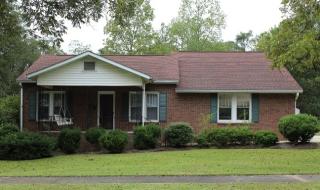 435 Warthen St, Sandersville, GA 31082-1776