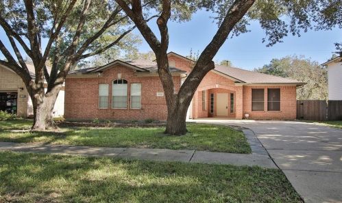 1126 Colonial Heights Dr, Richmond TX  77406-2230 exterior