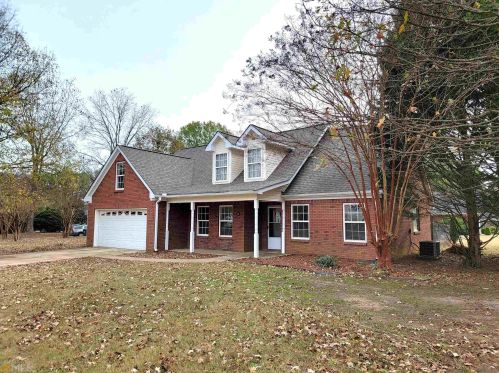 10 Wentworth Dr, Oxford, GA 30054-2326