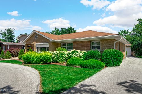 1227 Arquilla Ln, Homewood, IL 60422-1653