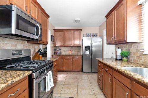 2008 Missouri St, Riverside CA  92507-3542 exterior