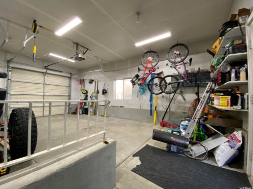 381 400, Smithfield UT 84335-1349 exterior