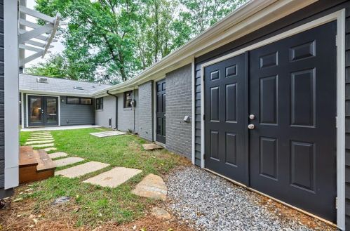 1903 Forest Green Dr, Atlanta GA  30329-2604 exterior