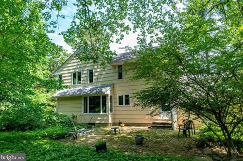 196 Snowden Ln, Princeton, NJ 08540-3915