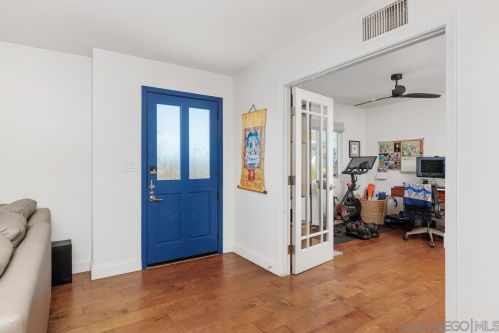 1731 Freda Ln, Cardiff By The Sea CA  92007-1108 exterior