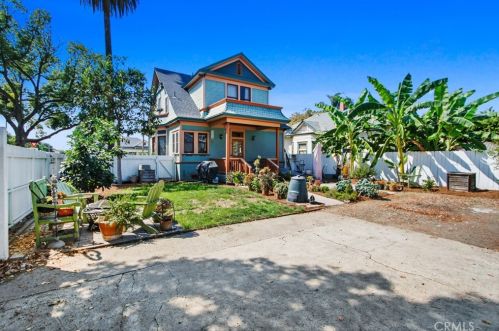 801 Minter St, Santa Ana, CA 92701-3811