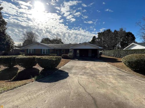 114 Lake Placid Dr, Bonaire, GA 31005-3822