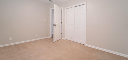 8436 Gordon Dr, Hammond IN  46322-1107 exterior