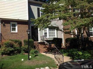 122 Bay Dr, Cary, NC 27511-5886