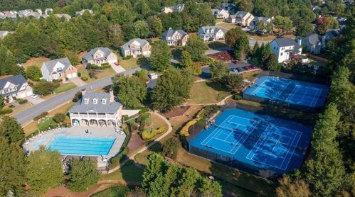 602 Brookside Pass, Holly Springs GA  30188-6053 exterior