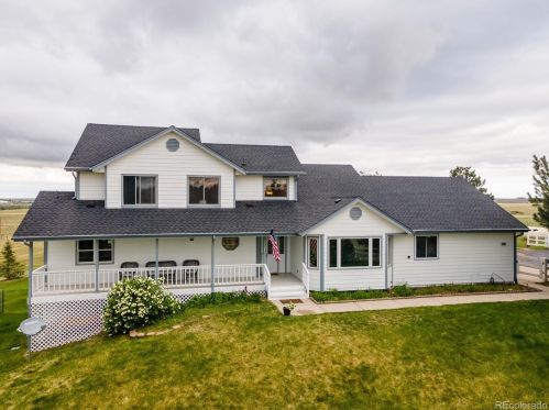 512 Meadow Station Cir, Parker CO  80138-4450 exterior