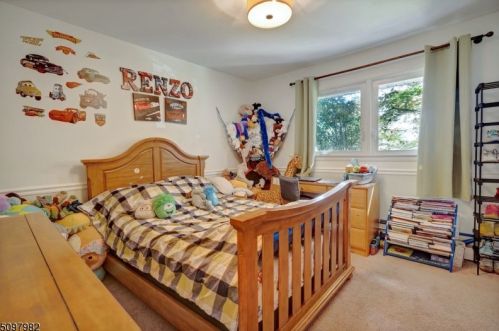 29 Lake Shore Dr, Dover NJ  07803-2942 exterior