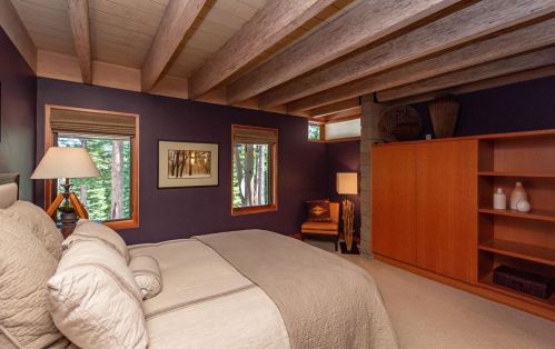 1721 Grouse Rdg, Truckee CA  96161-4033 exterior