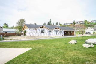 215 Village Dr, Manson, WA 98831-9018