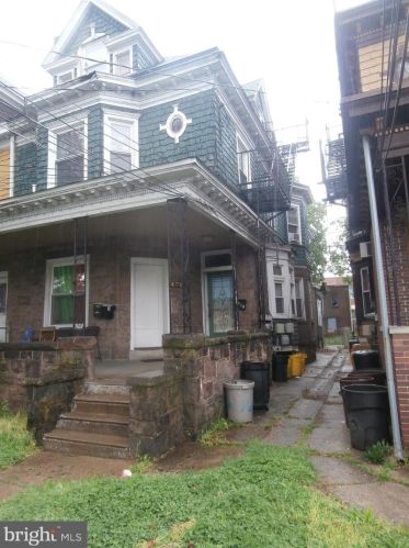 470 Hamilton Ave, Trenton, NJ 08609-2711