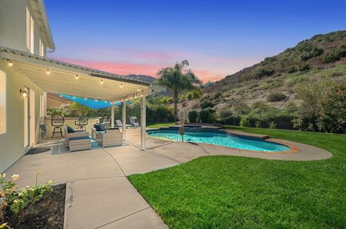 20439 Fox Den Rd, Wildomar, CA 92595-6912