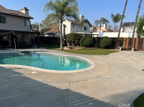19233 Bergamont Dr, Riverside CA 92508-6275 exterior