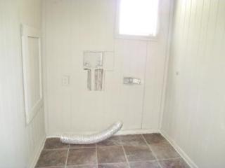 1634 Chestnut St, Springfield MO  65802-4249 exterior