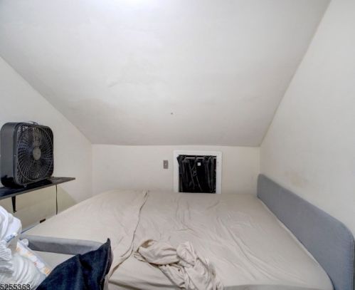 53 Sassafras St, Paterson NJ  07524-1733 exterior