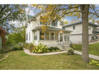 2950 Taylor St, Minneapolis MN  55418-2140 exterior