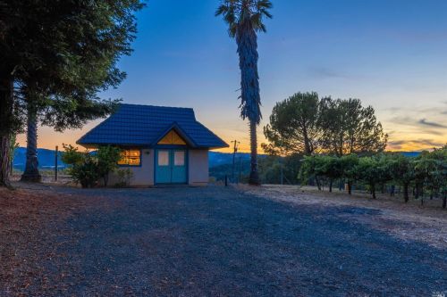 4781 Eastside Calpella Rd, Ukiah CA  95482-9469 exterior