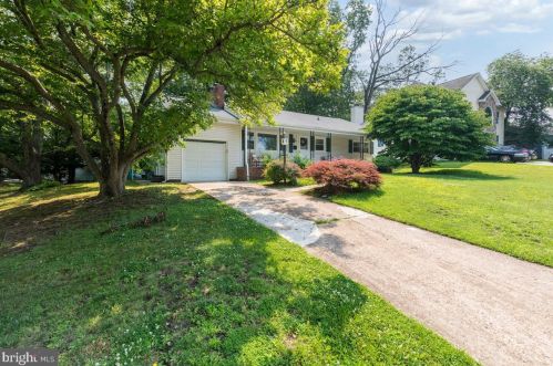 14 Glen Mawr Dr, Trenton, NJ 08618-2023