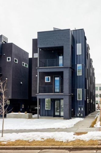 1238 Perry St, Denver, CO 80204-1434