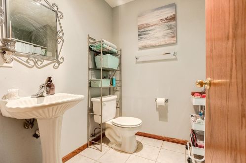 5433 Jefferson Ct, Saint Paul MN  55110-5770 exterior