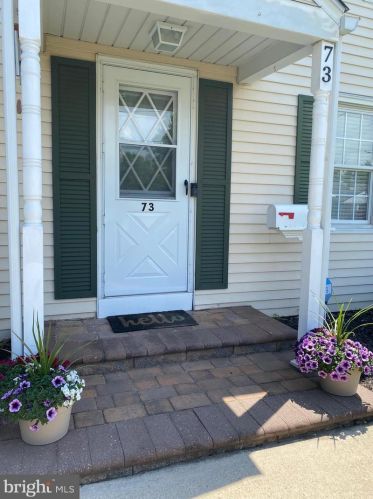 73 Steiner Ave, Trenton, NJ 08619-1636