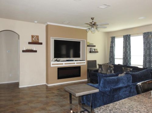 2522 Riverway Dr, Conroe TX  77304-2931 exterior