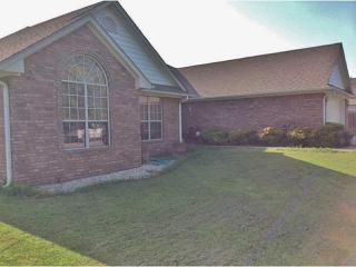 2403 Cardinal Ln, Poteau, OK 74953-2091
