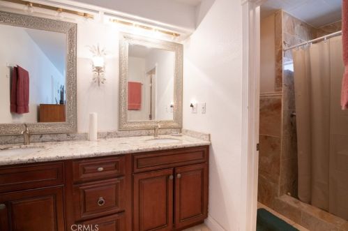 16273 Rancho Escondido Dr, Riverside CA  92506-5814 exterior